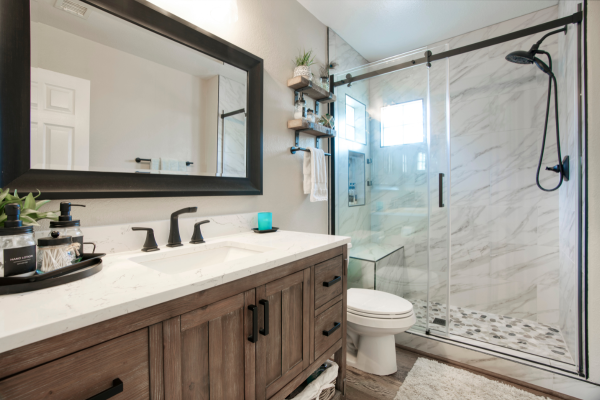 Optimizing Small Spaces with Clever Design Tips for Tiny Bathrooms
